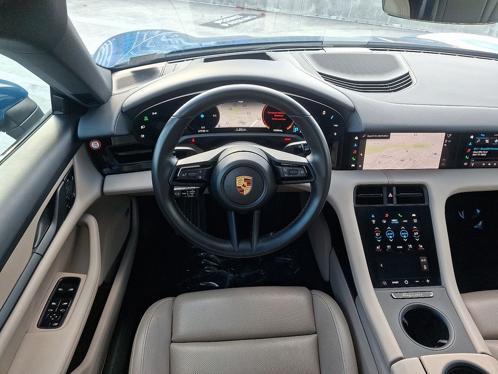 Thumbnail: 2021 Porsche Taycan - 13