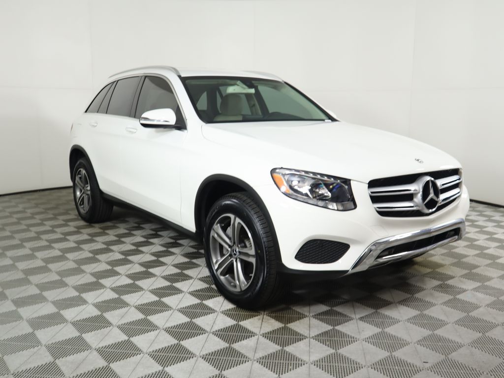 2019 Mercedes-Benz GLC 300 3