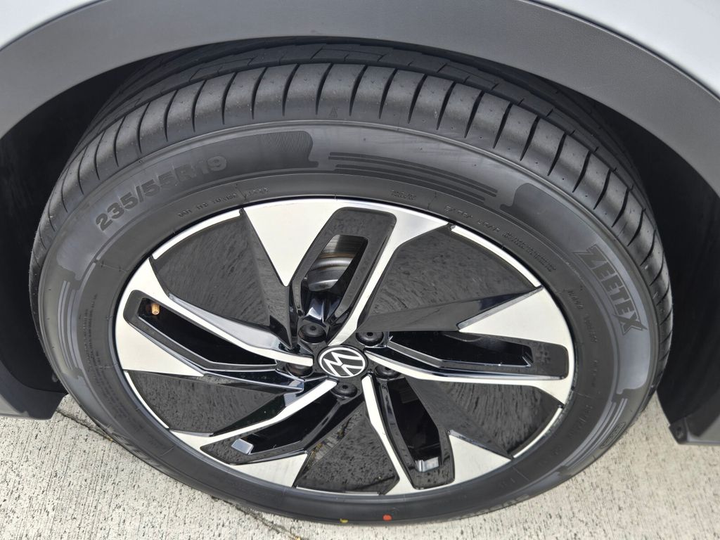 2021 Volkswagen Id.4 - $21,500