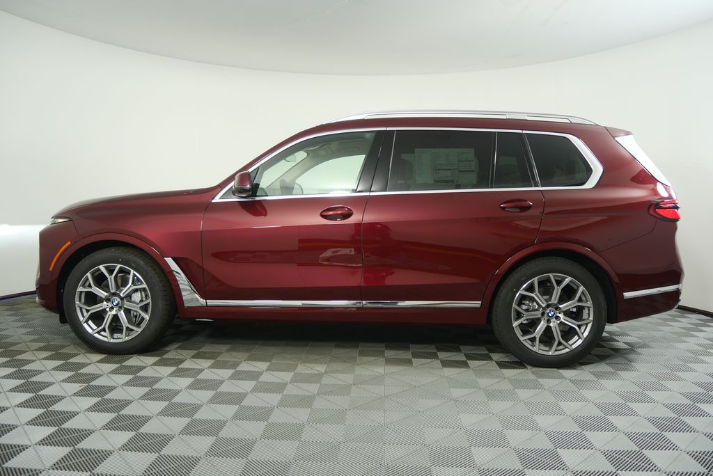 Thumbnail: 2026 BMW X7 - 6