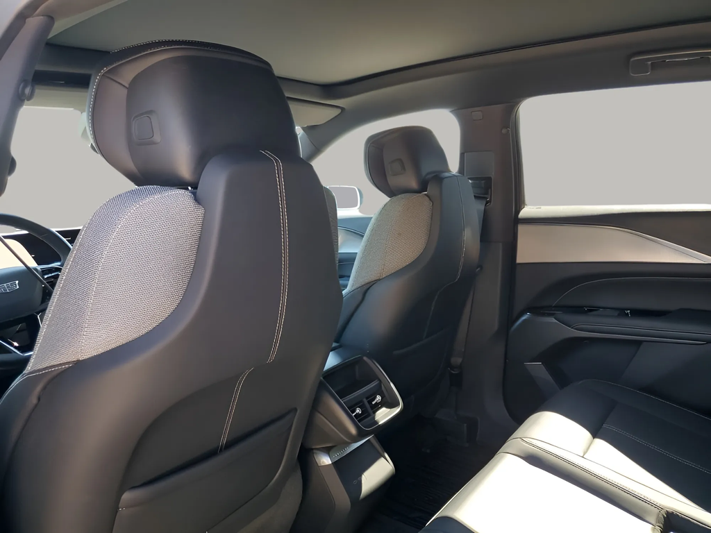 Used Car 2024 Cadillac Lyriq  Tech For Sale Under $35,000 In Austin, Texas