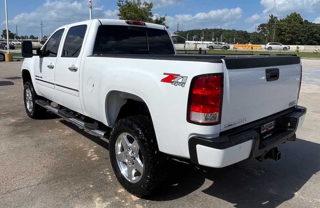 2014 GMC Sierra 2500HD Denali White at Classic Chevrolet Galveston