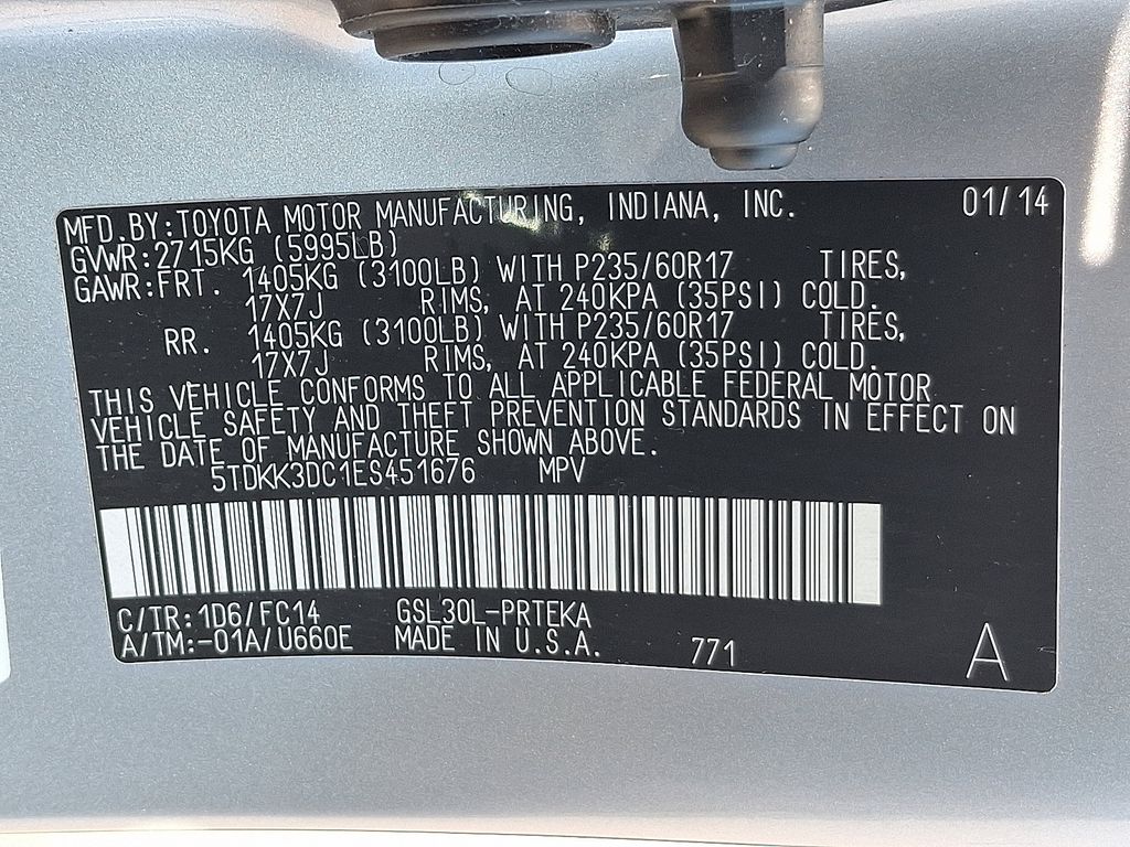 Thumbnail: 2014 Toyota Sienna - 27