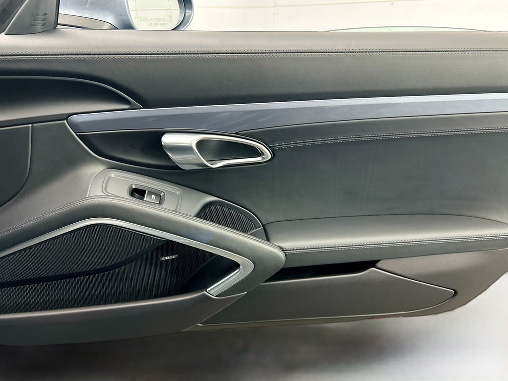 Thumbnail: 2025 Porsche 718 Cayman - 23