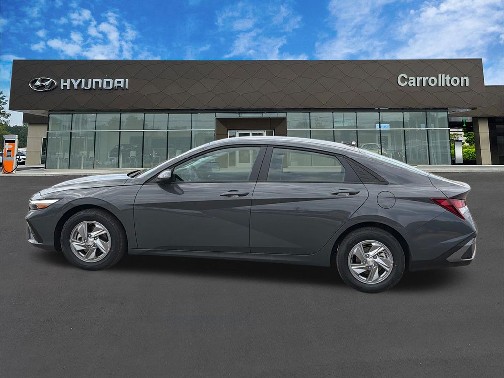 New 2026 Gray Hyundai SE image 9