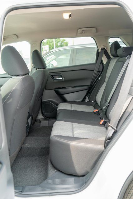 2026 Nissan Rogue SV - 8