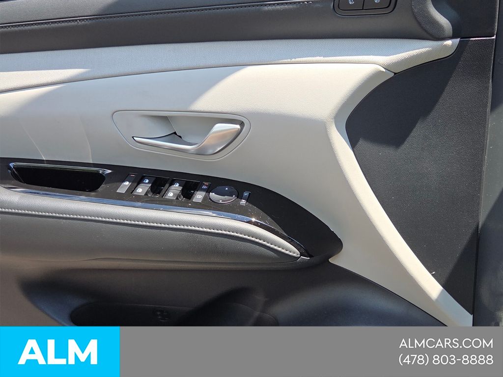 Used 2025 Gray Hyundai Limited image 31