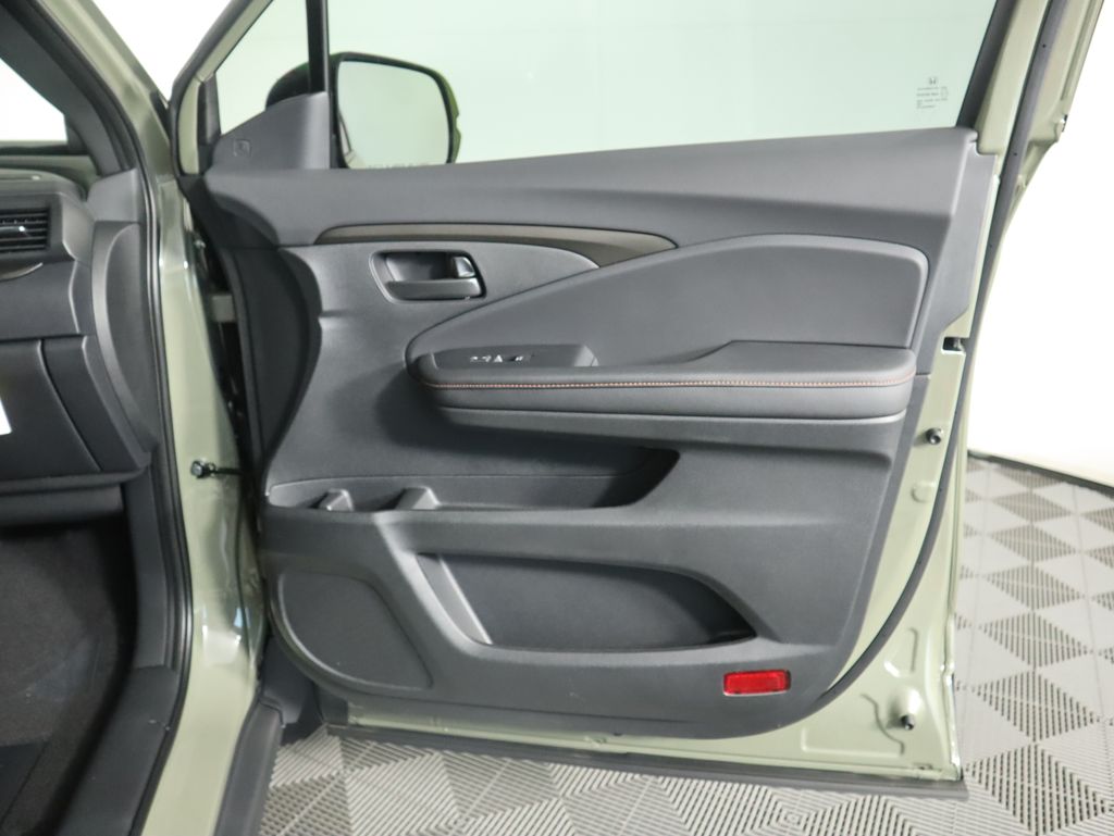 Thumbnail: 2026 Honda Ridgeline - 25