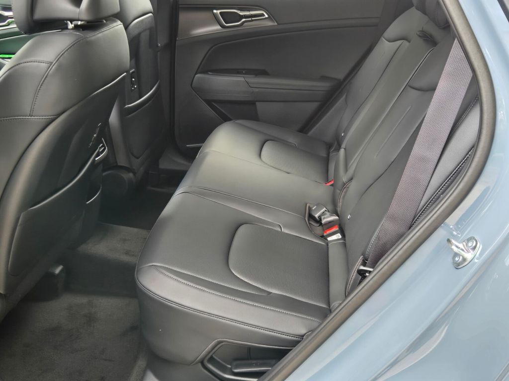 2027 Kia Sportage - $34,235
