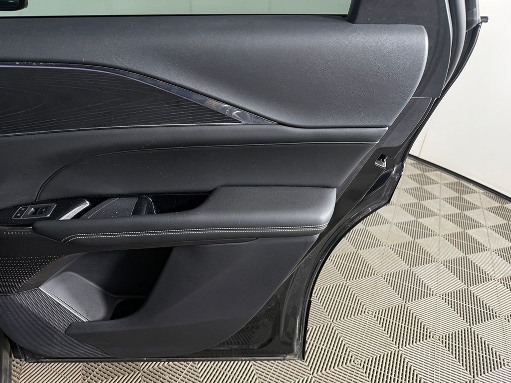 Used 2024 Black Cadillac Luxury image 27