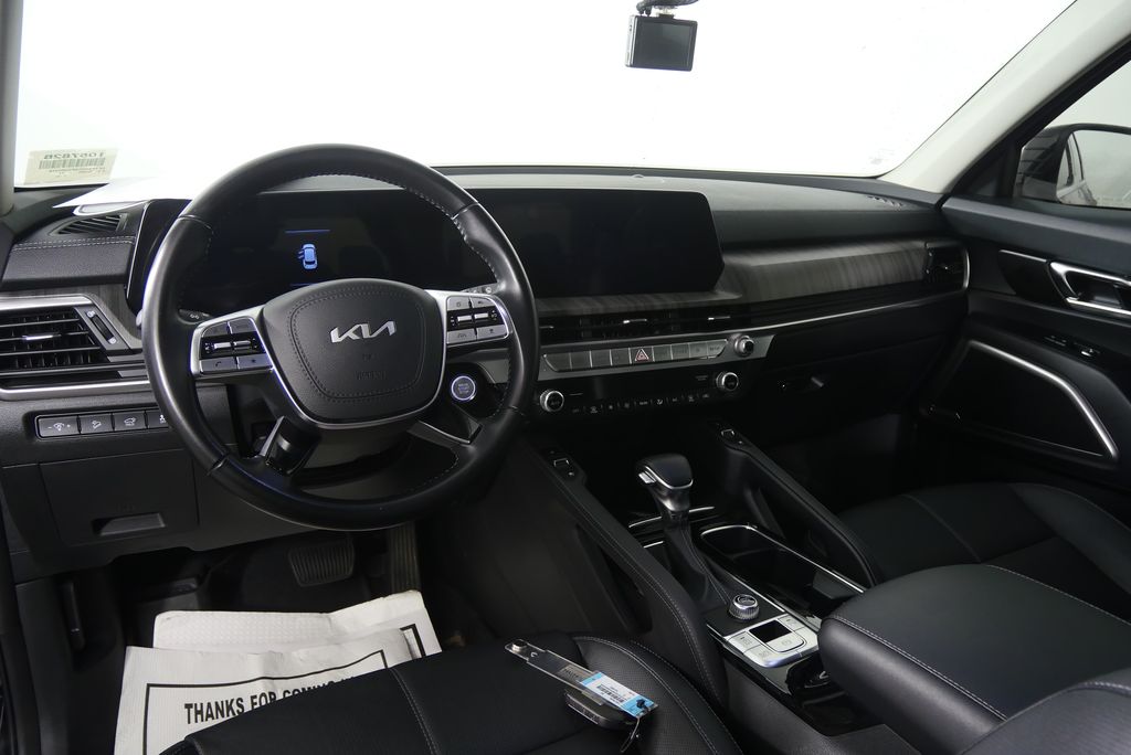 Thumbnail: 2023 Kia Telluride - 19