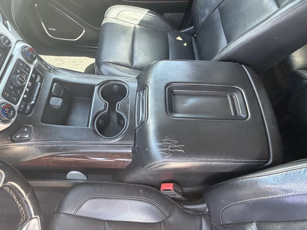 used 2019 GMC Yukon XL car, priced at $17,993