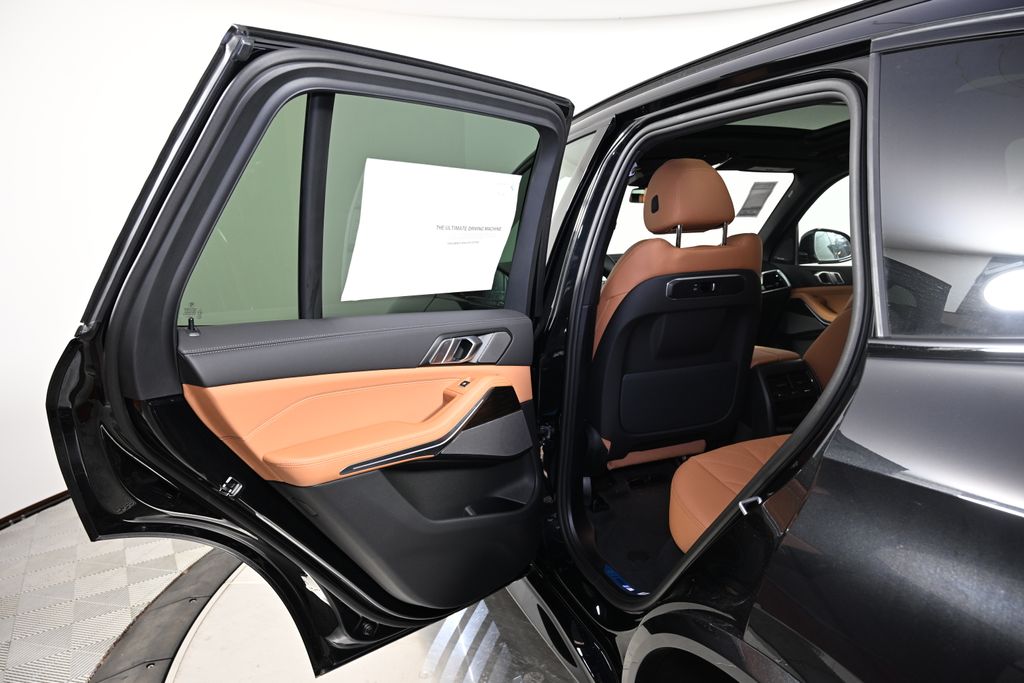 Thumbnail: 2026 BMW X5 - 23