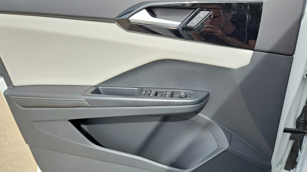 2026 Volkswagen Taos