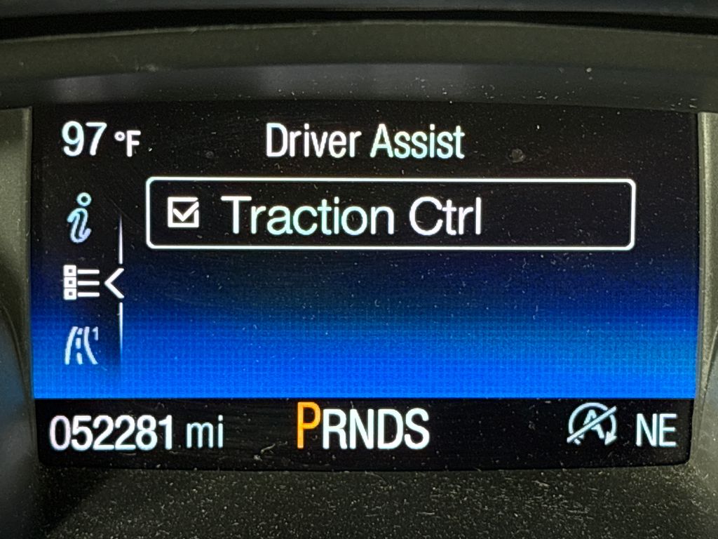 Used 2017 Gold Ford SE image 21
