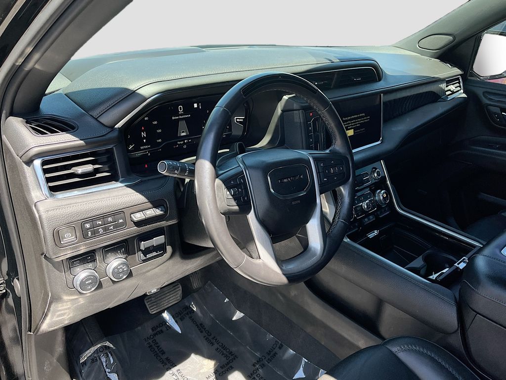 Used 2023 Black GMC Denali image 9