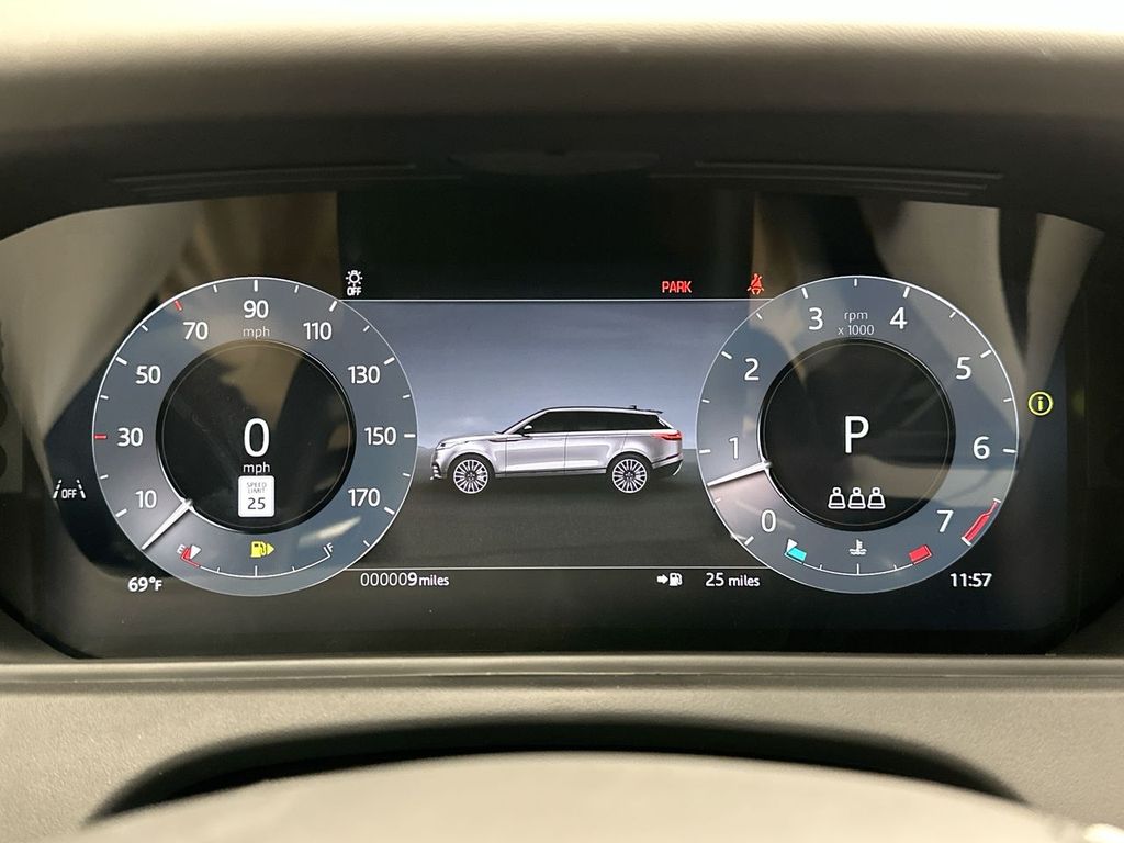 2026 Land Rover Range Rover Velar Dynamic SE 15