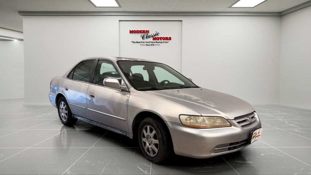 Silver 2002 Honda Accord SE Sedan Front-Wheel Drive 4-Speed Automatic Overdrive