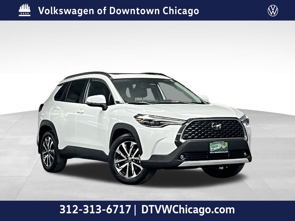2024 Toyota Corolla Cross XLE AWD