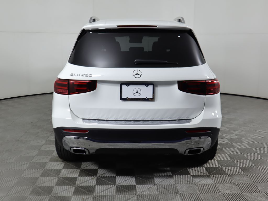 Thumbnail: 2025 Mercedes-Benz GLB - 6