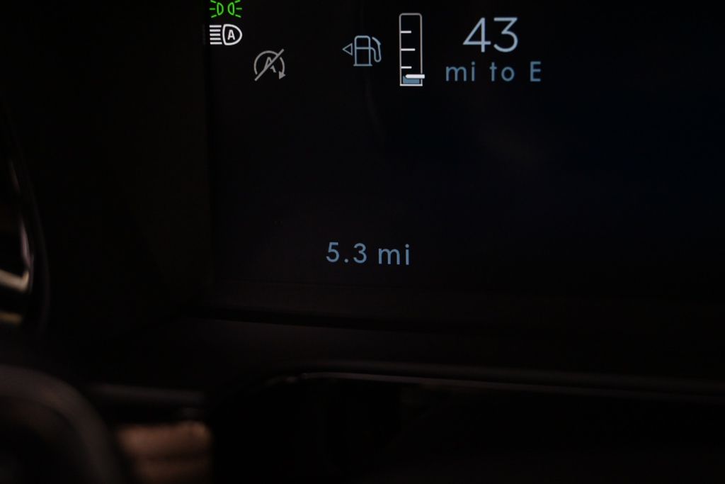 New 2026 White Lincoln Premiere image 26