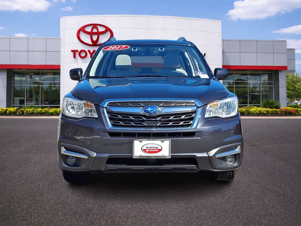 Thumbnail: 2017 Subaru Forester - 2