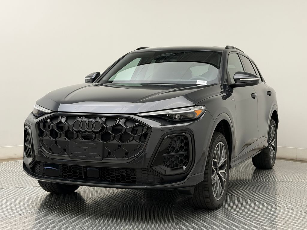 Thumbnail: 2026 Audi Q5 - 3
