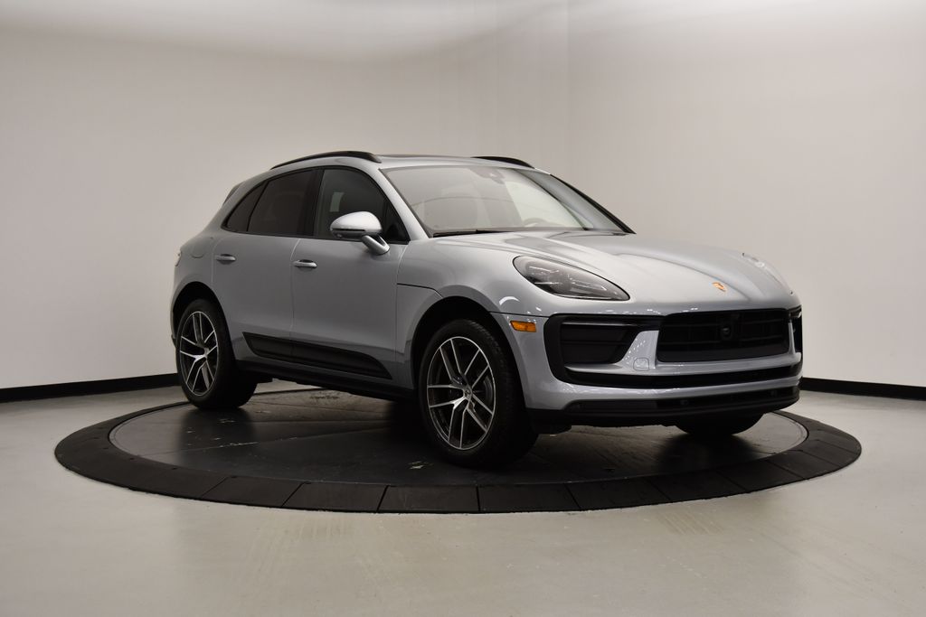 2024 Porsche Macan  7