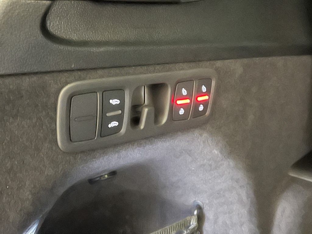 Thumbnail: 2025 Audi Q7 - 13