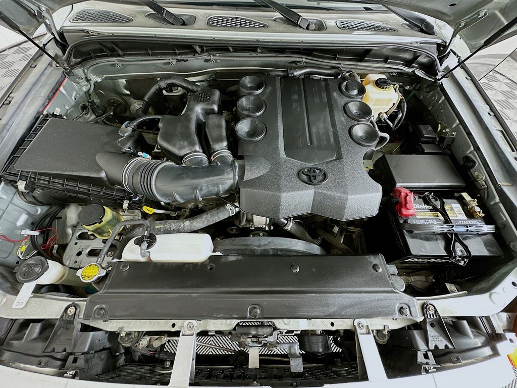 Thumbnail: 2012 Toyota FJ Cruiser - 28