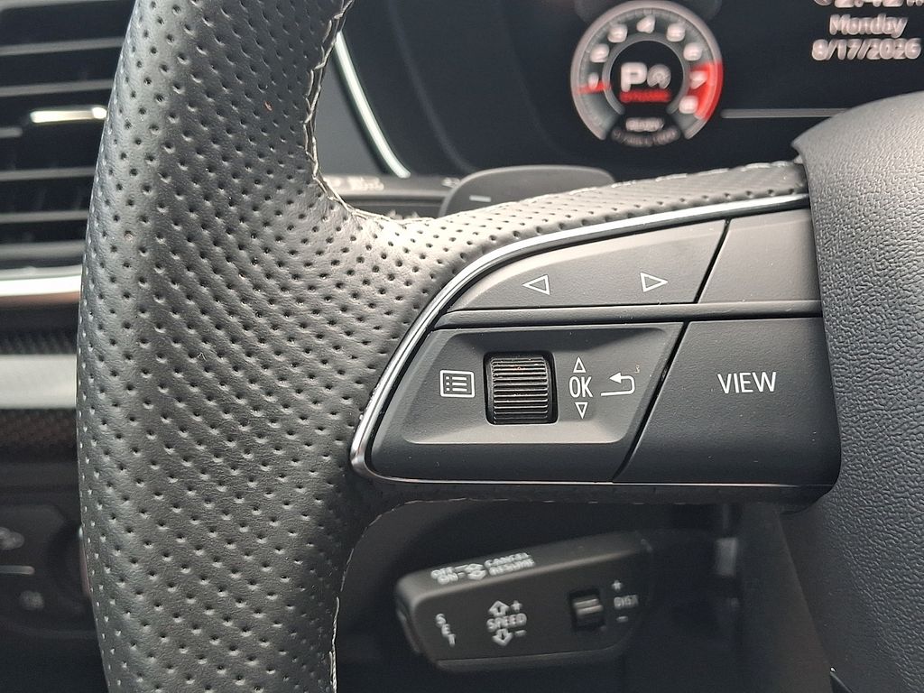 Thumbnail: 2024 Audi SQ5 - 22