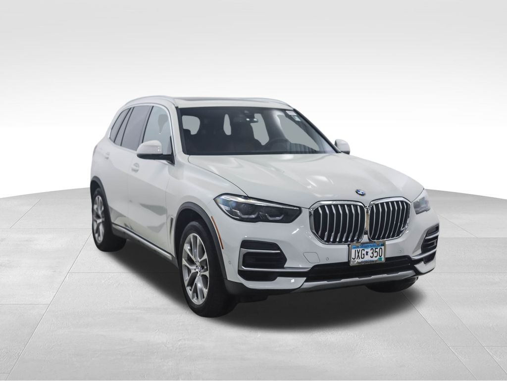Thumbnail: 2023 BMW X5 - 7