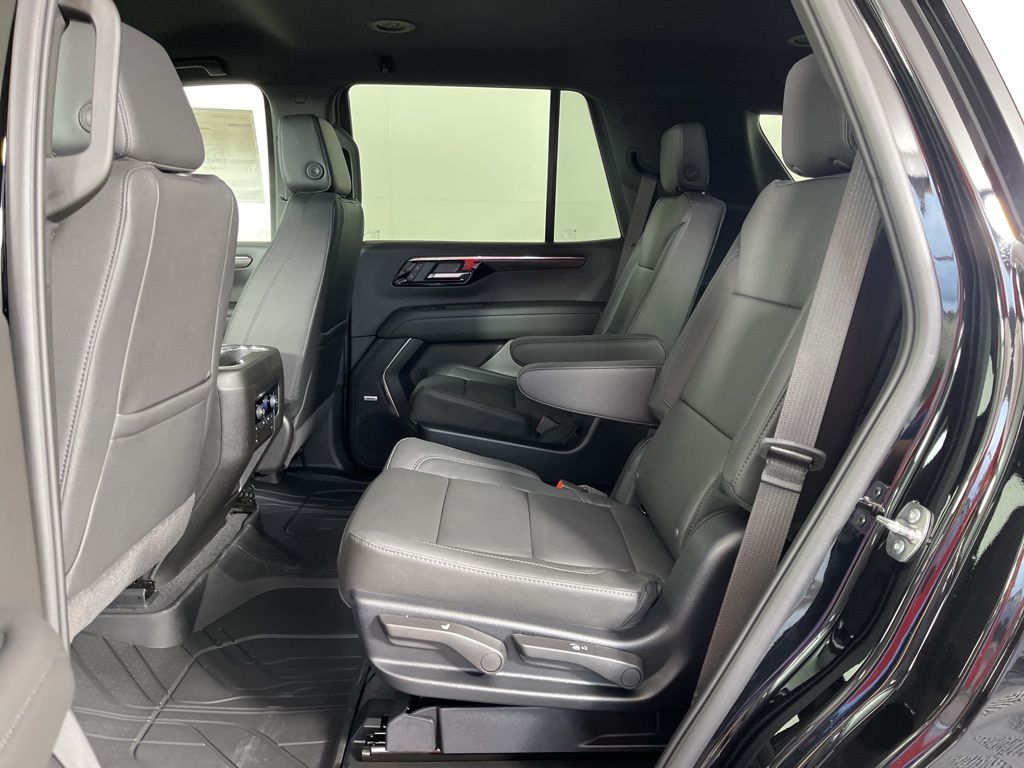 Thumbnail: 2026 Chevrolet Tahoe - 24