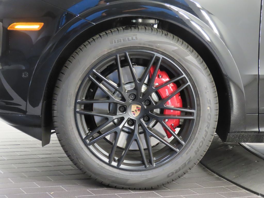 Thumbnail: 2026 Porsche  - 11