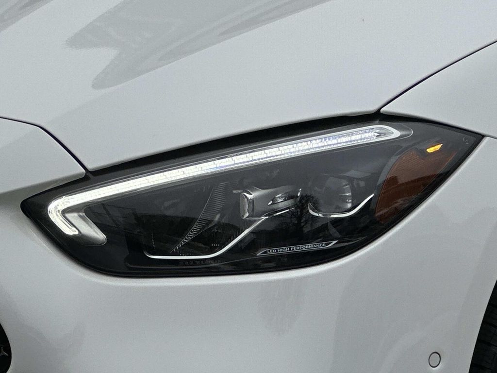 Thumbnail: 2023 Mercedes-Benz C-Class - 3