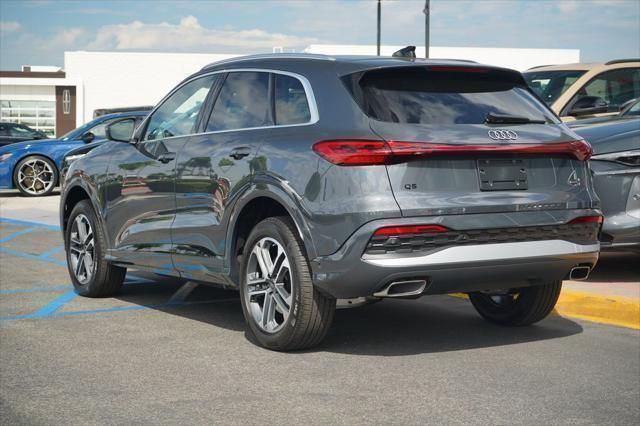Thumbnail: 2025 Audi Q5 - 3