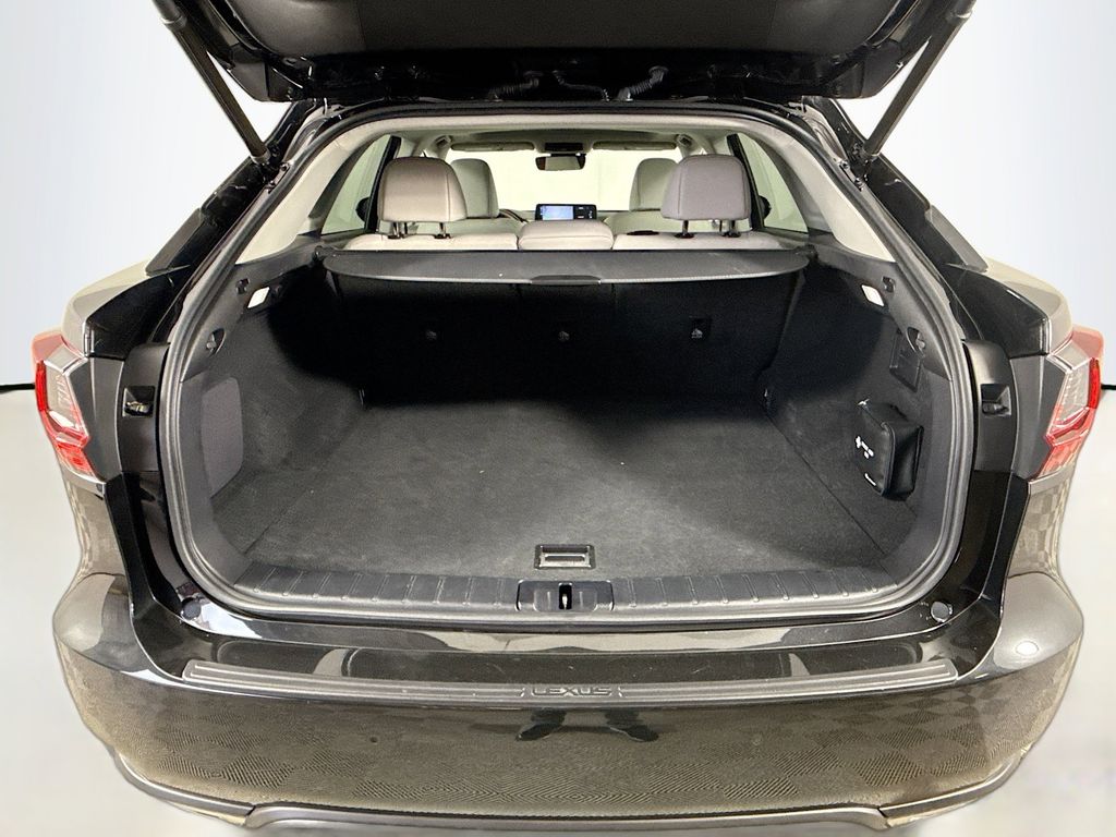 Thumbnail: 2020 Lexus RX - 27