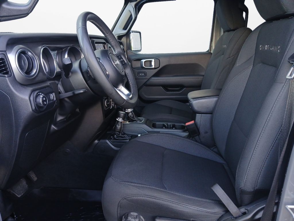 Used Car 2023 Jeep Gladiator  Overland For Sale Under $35,000 In Austin, Texas