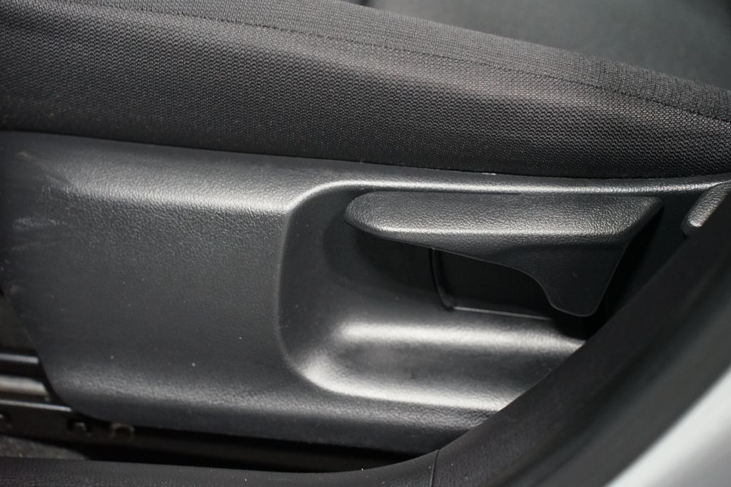 Thumbnail: 2024 Toyota Corolla - 30