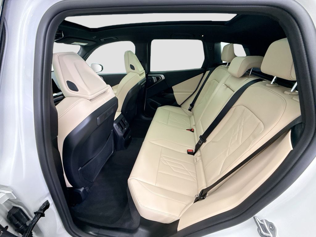 Thumbnail: 2026 BMW X3 - 20