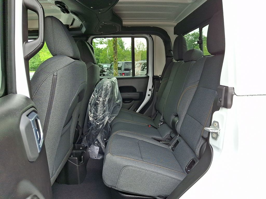 New 2026 Jeep Gladiator Truck