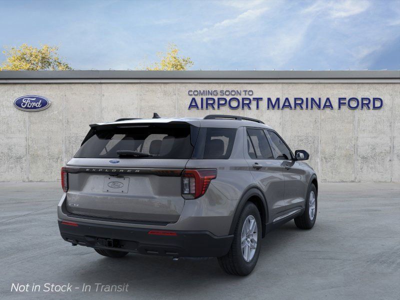 2025 Ford Explorer Active 9