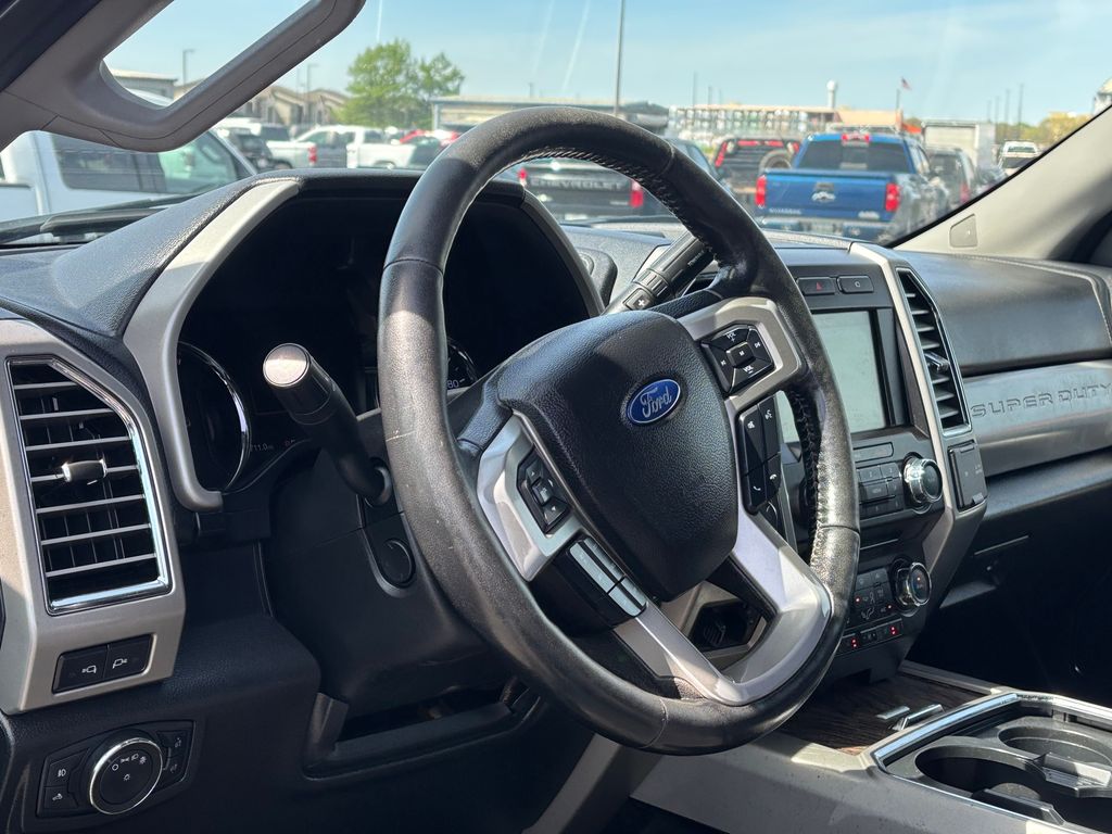 Used Car 2017 Ford F-350sd  Lariat For Sale Under $60,000 In Austin, Texas