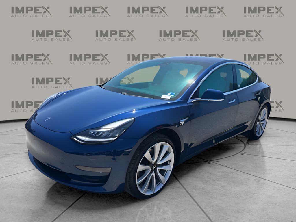 2018 Tesla Model 3 Long Range's photo