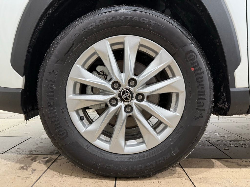 Thumbnail: 2026 Toyota Corolla Cross - 9