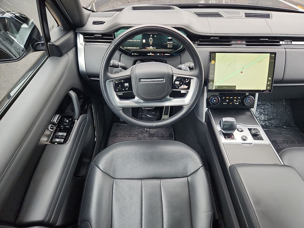 Thumbnail: 2023 Land Rover Range Rover - 11