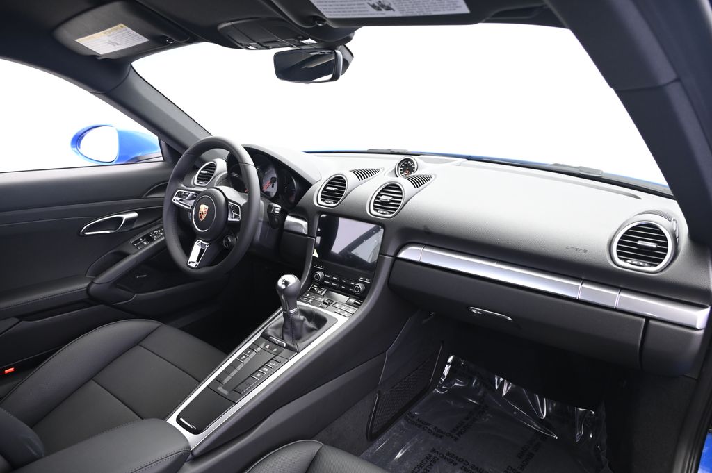Thumbnail: 2025 Porsche 718 Cayman - 19