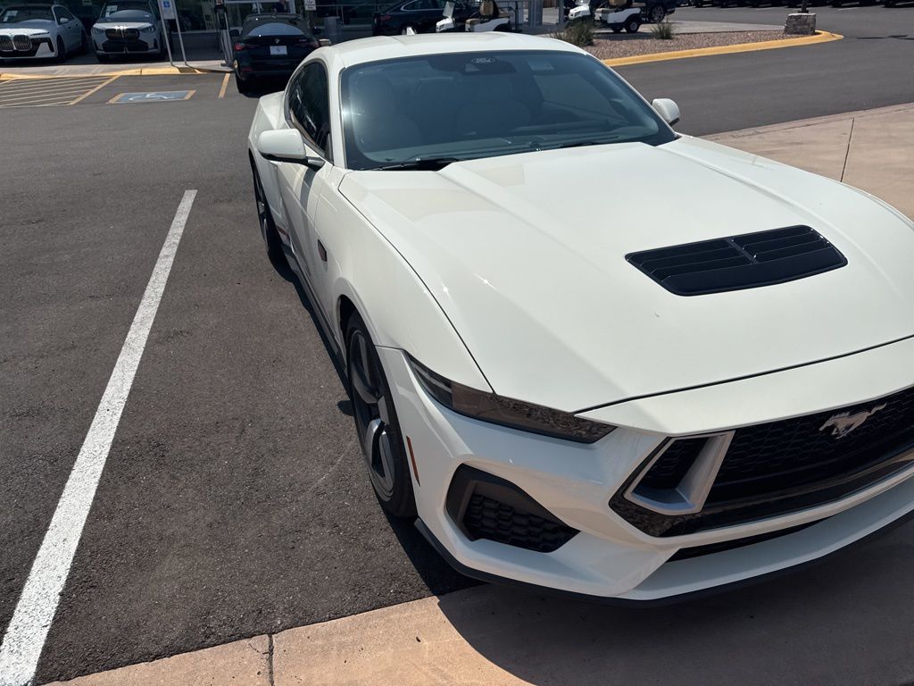 Thumbnail: 2025 Ford Mustang - 2