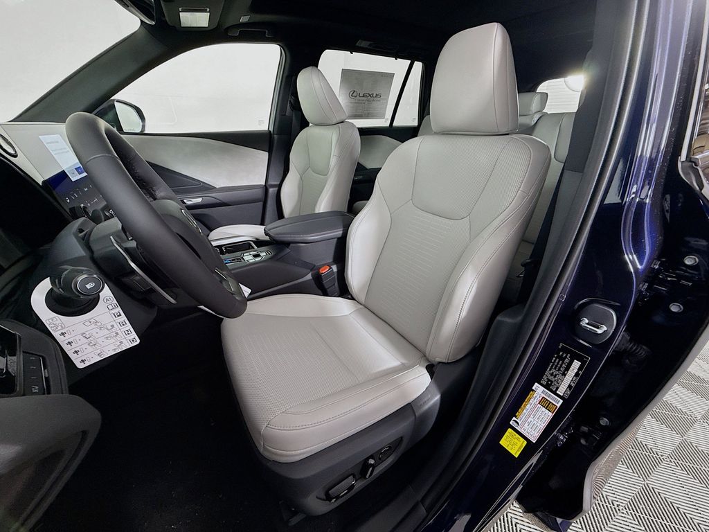 Thumbnail: 2026 Lexus TX - 16