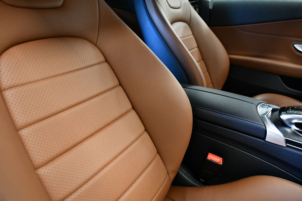 Thumbnail: 2020 Mercedes-Benz C-Class - 23